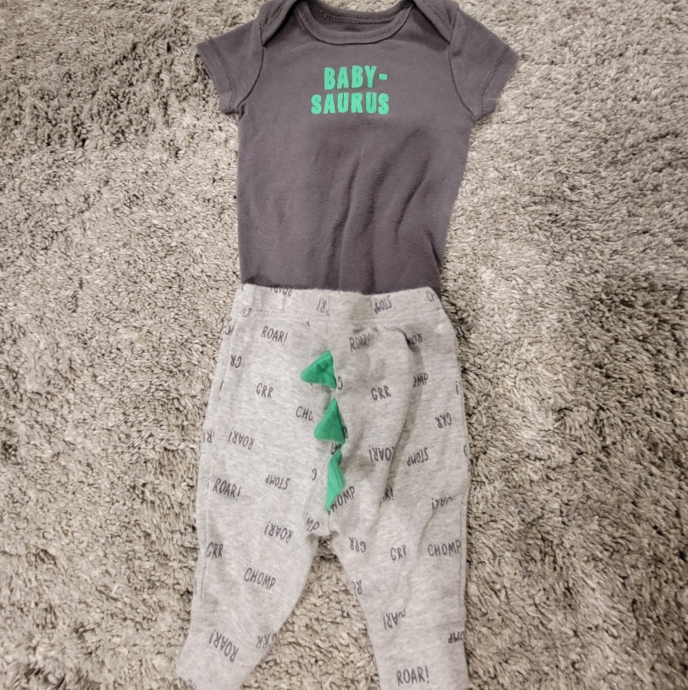 newborn outfits